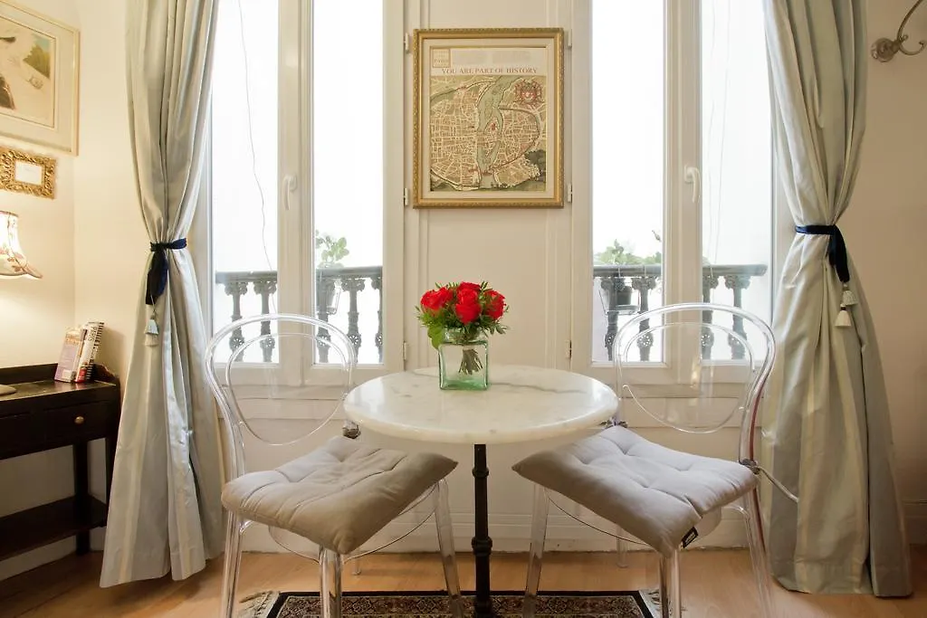 Apartment Saint-severin Paris